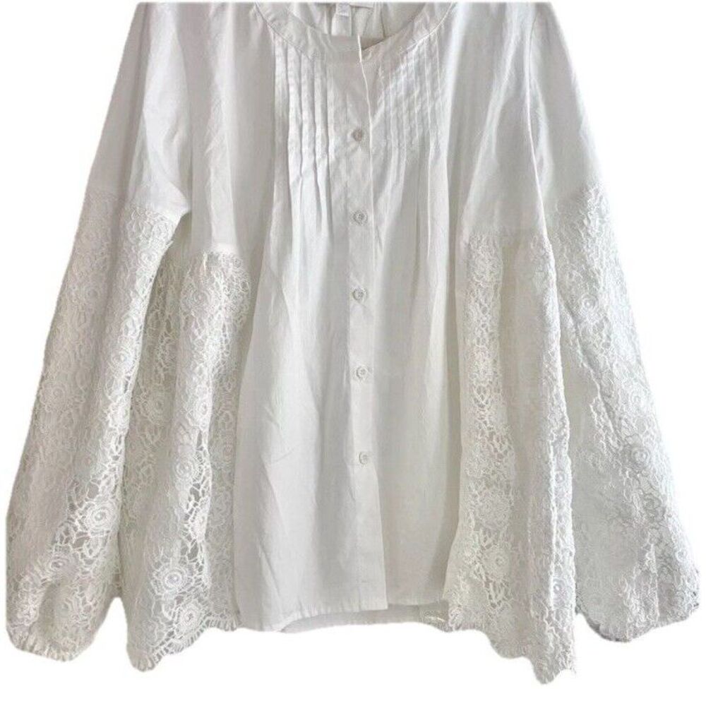 White Cotton Blouse with Floral Lace Bell Sleeve Romantic‎ Victorian Style Top